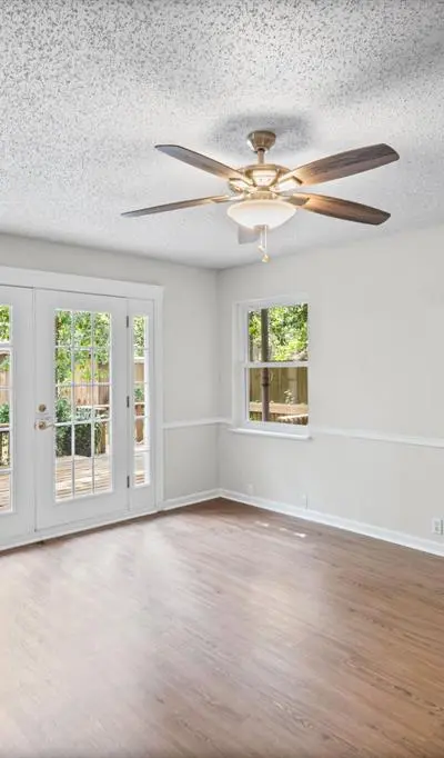 1311 W Lavender Lane, Arlington TX 76013 - Photo 4