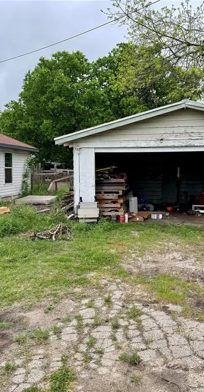 207 S Cedar Street, Leonard TX 75452 - Photo 3