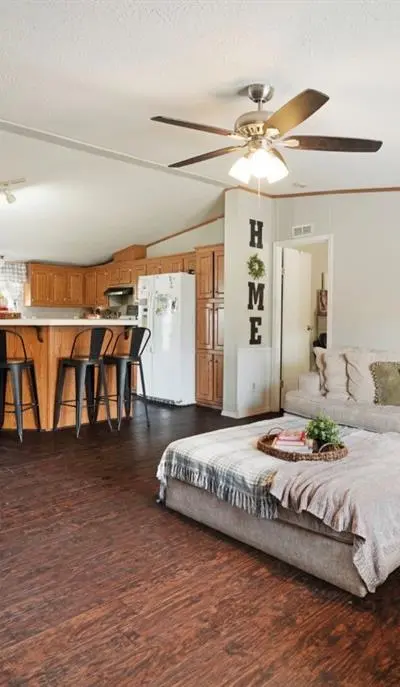 81 County Road 44880, Blossom TX 75416 - Photo 5