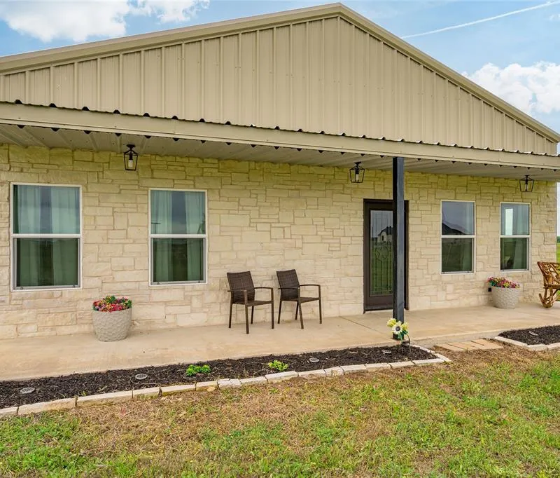 435 County Road 4875, Celeste TX 75423