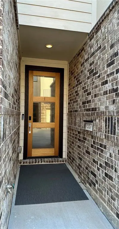 7337 Bree Court, Dallas TX 75235 - Photo 2