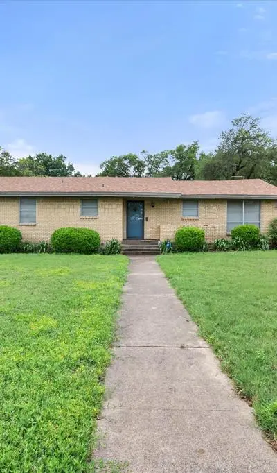 2266 Myrtlewood Drive, Dallas TX 75232
