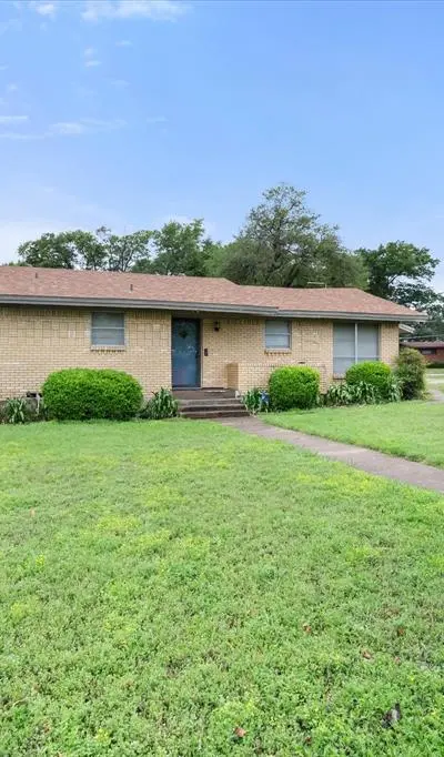 2266 Myrtlewood Drive, Dallas TX 75232 - Photo 3