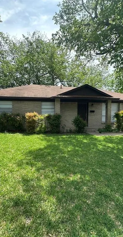 314 W Shaw Street, Duncanville TX 75137