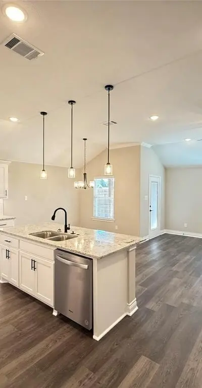1215 Brad Kellar Drive, Greenville TX 75402 - Photo 5