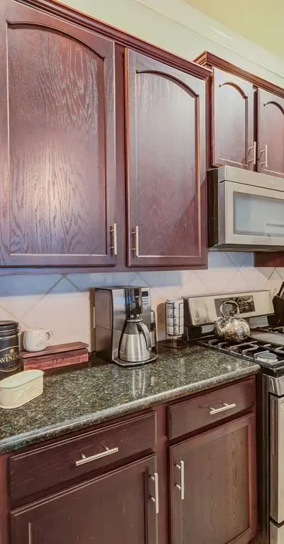 1408 Cobblestone Court, Savannah TX 76227 - Photo 4
