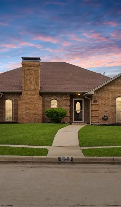 200 Sunny Crest Drive, Murphy TX 75094
