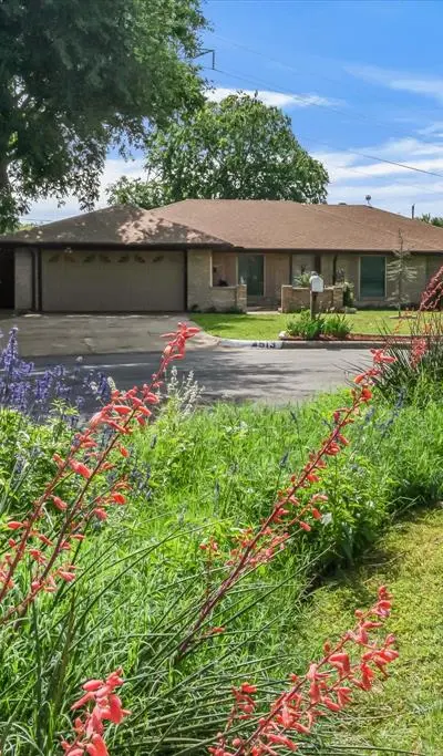 4513 Charles Court, Benbrook TX 76116