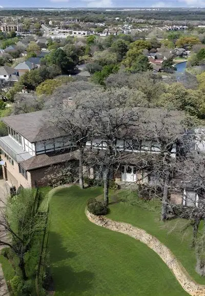 1434 Crownhill Drive, Arlington TX 76012 - Photo 3
