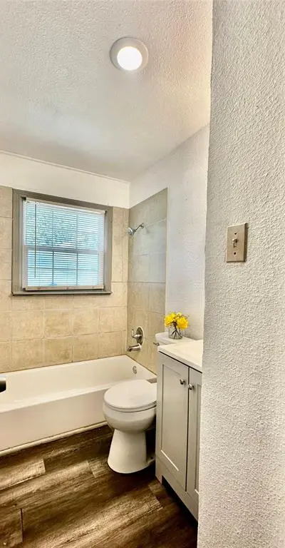 3613 Castleman Street, Fort Worth TX 76119 - Photo 3