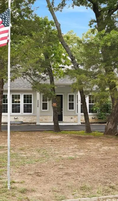 2526 Fox Point Circle, Quinlan TX 75474 - Photo 3
