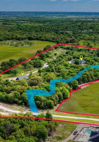 1098 Paradise Parkway, Poolville TX 76487