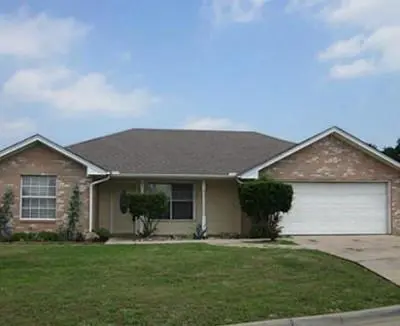 304 Bryant Street, Pottsboro TX 75076
