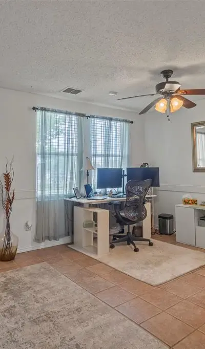 633 Almandora Drive, Arlington TX 76002 - Photo 3