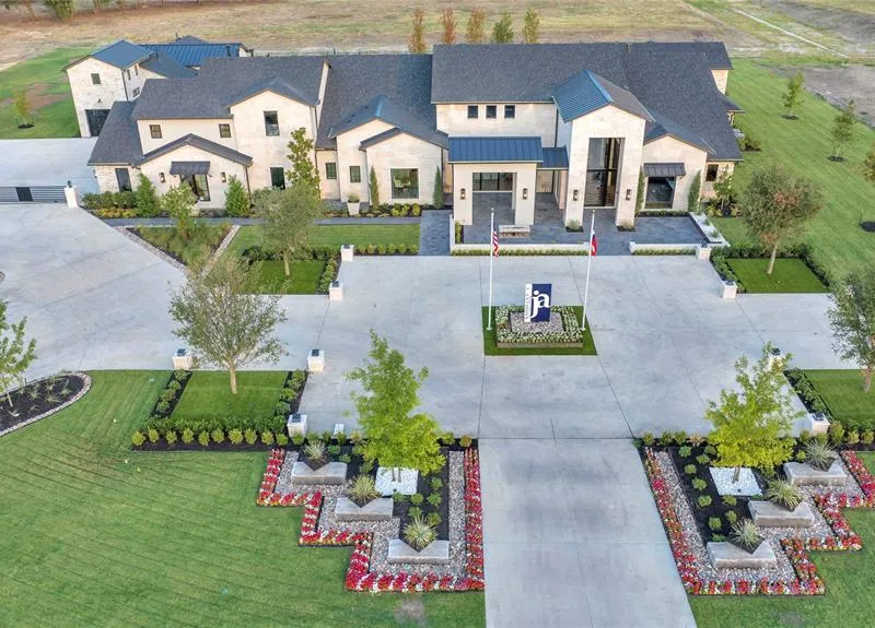 1125 W Blondy Jhune Road, Lucas TX 75002