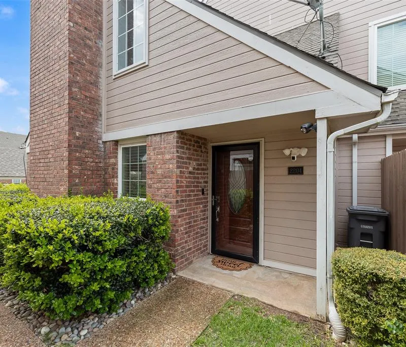 17910 Windflower Way # 2204, Dallas TX 75252