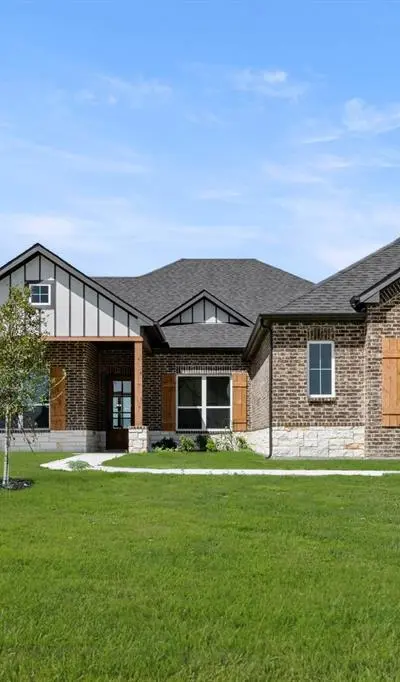 270 Maci Drive, Waxahachie TX 75167