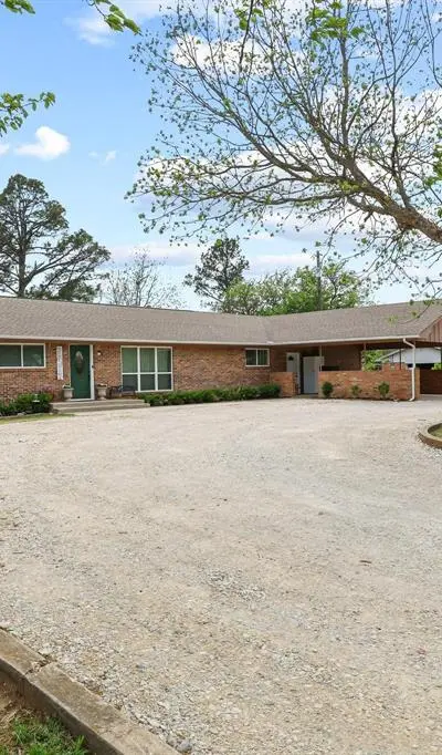 416 4th Street, Whitesboro TX 76273