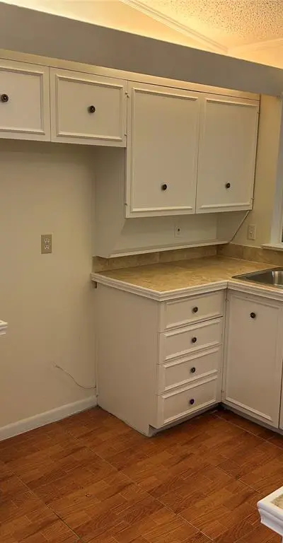 1029 S Gloucester Street, Irving TX 75062 - Photo 3