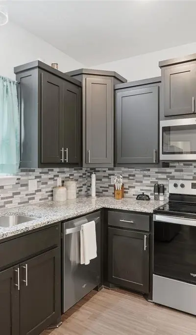 304 W Greenwood Avenue, Bowie TX 76230 - Photo 2