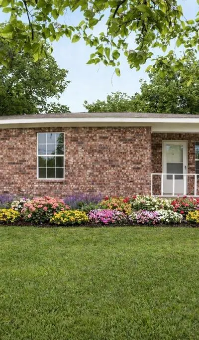 808 Park Street, Commerce TX 75428