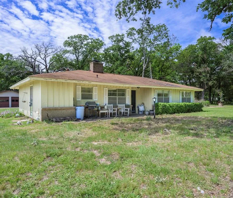 1113 W Will White Road, Kemp TX 75143