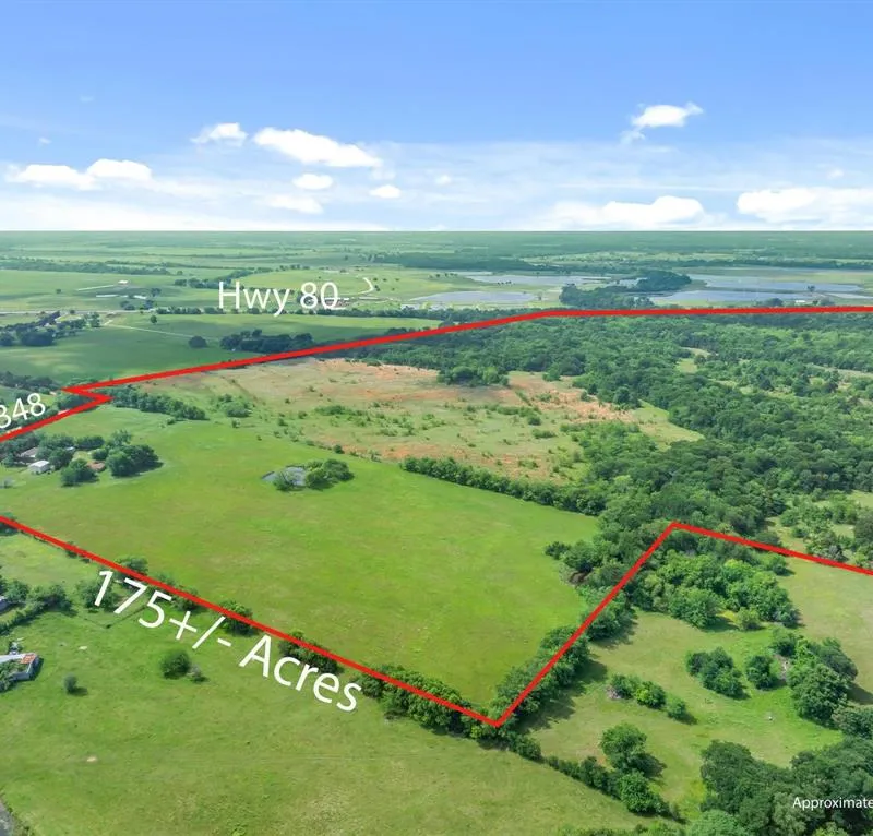 10761 County Road 348, Wills Point TX 75169