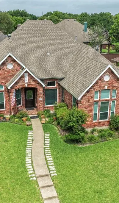 6017 Baskerville Drive, Rowlett TX 75087