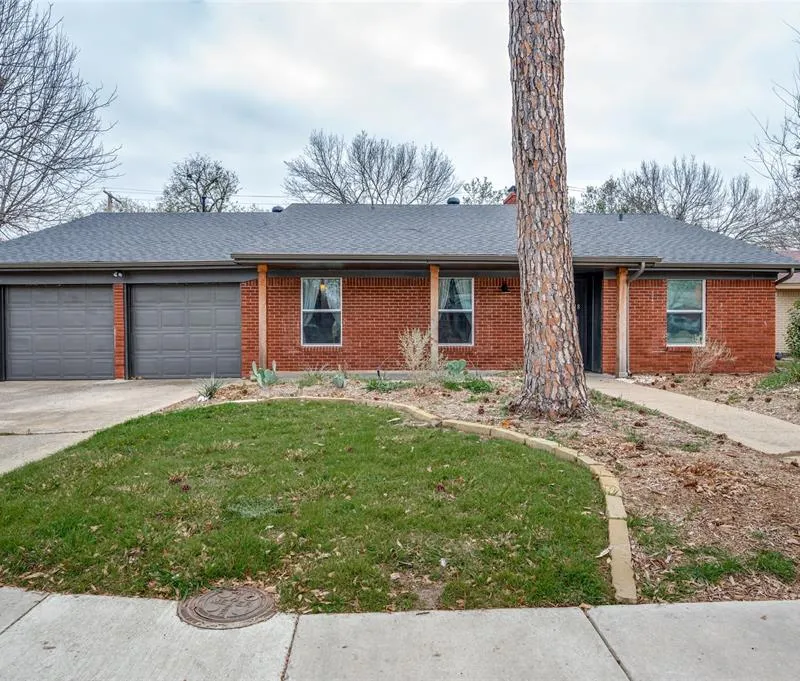 1318 E Windsor Drive, Denton TX 76209