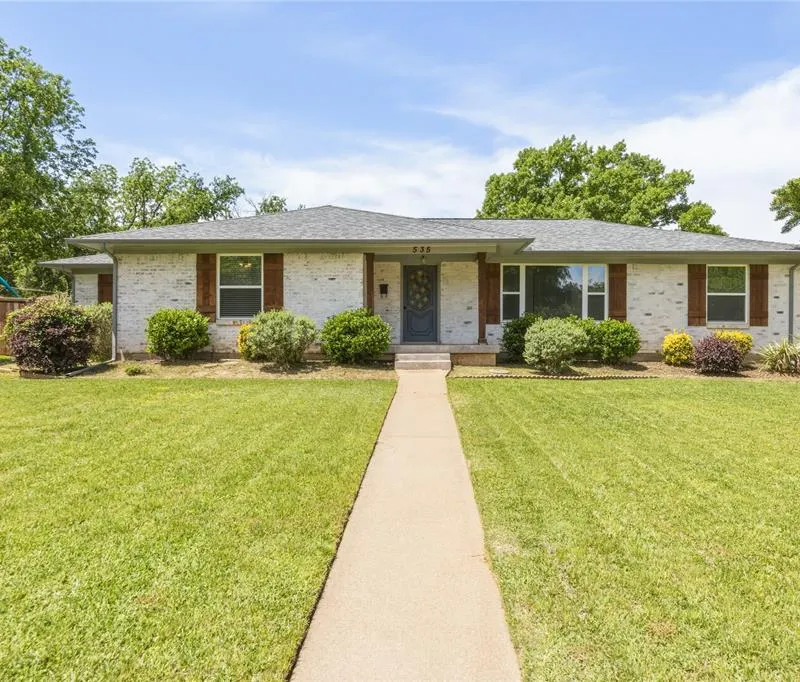 535 Degan Avenue, Lewisville TX 75057