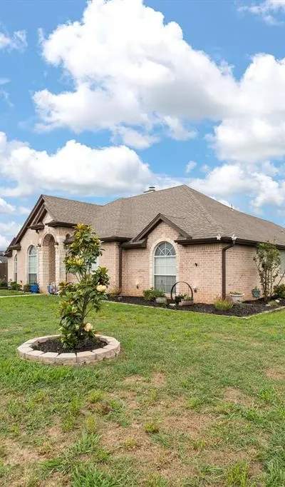 608 Spring Creek Street, Keene TX 76031 - Photo 3