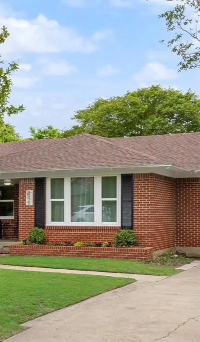 848 Glen Arbor Drive, Dallas TX 75241 - Photo 2