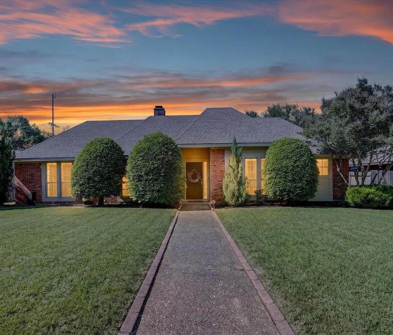 3003 Laurel Lane, Plano TX 75074