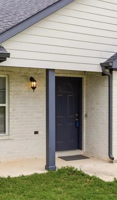 220 N Judd Street, White Settlement TX 76108 - Photo 2