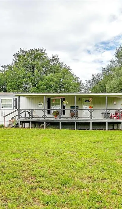 421 Red Bluff Circle, Millsap TX 76066