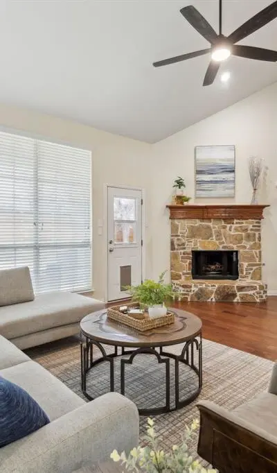 1261 Golf Club Drive, Lantana TX 76226