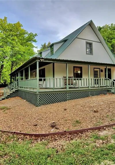 186 County Road 429, Muenster TX 76252