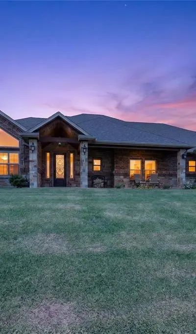128 Whispering Winds Drive, Gunter TX 75058