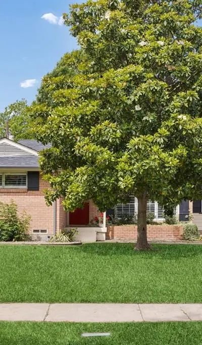 9077 Longmont Drive, Dallas TX 75238 - Photo 2