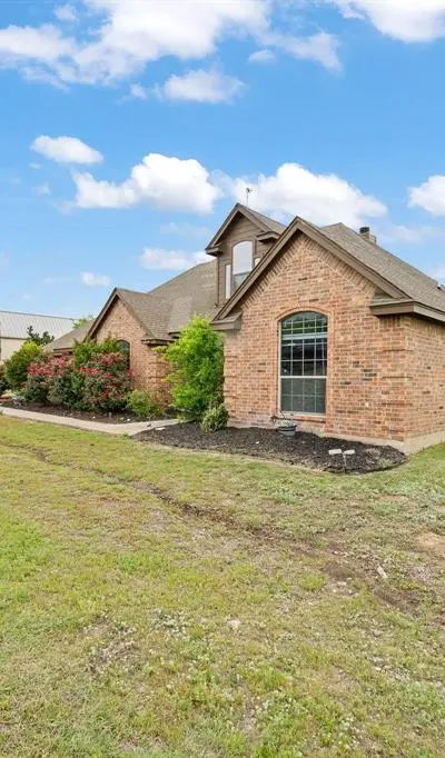 439 Stone Mountain, Cresson TX 76035 - Photo 2