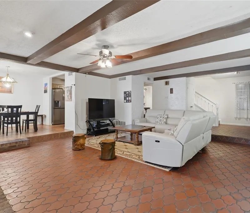 14370 Haymeadow Circle, Dallas TX 75254