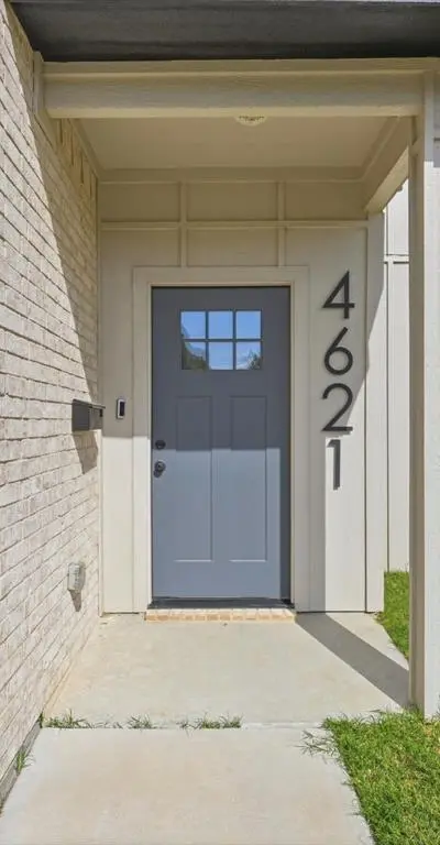 4621 Mccart Avenue, Fort Worth TX 76115 - Photo 3