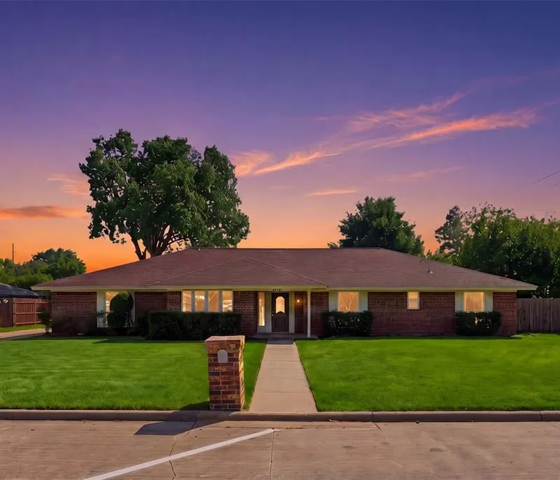 1006 Trophy Club Drive, Trophy Club TX 76262
