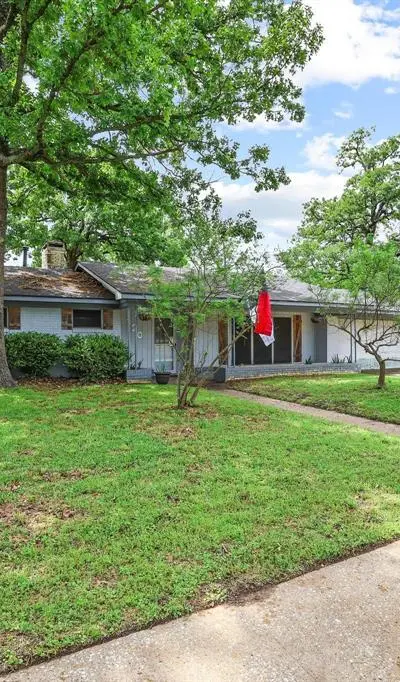 120 Mark Drive, Denison TX 75021 - Photo 3