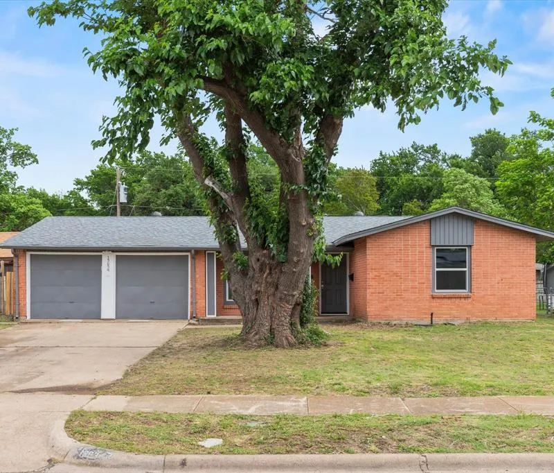 13634 Pyramid Drive, Farmers Branch TX 75234