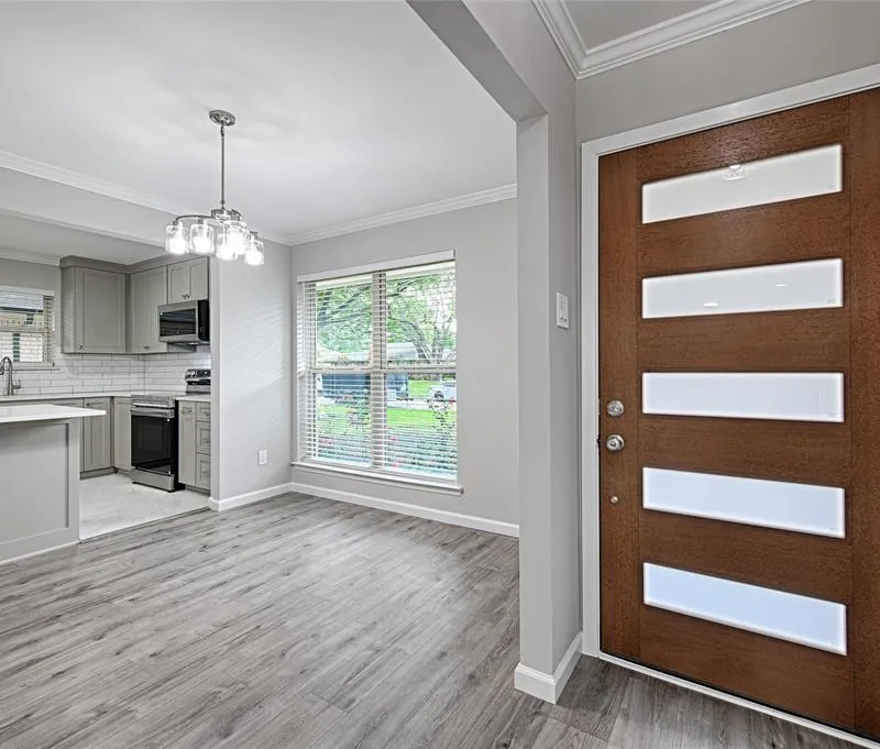 1605 Monterrey Drive, Garland TX 75042