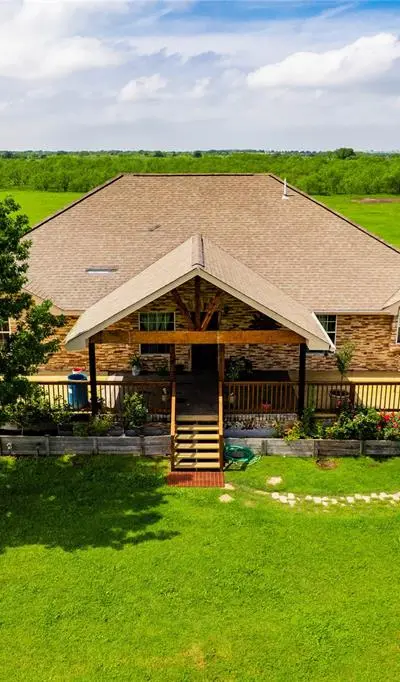 18270 County Road 4160, Frost TX 76641