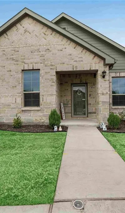 5225 Heritage Street, Haltom City TX 76117