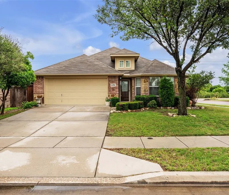 8713 Pitchfork Ranch Road, Fort Worth TX 76134