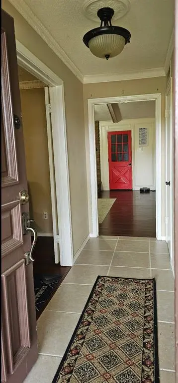 5836 Marview Lane, Dallas TX 75227 - Photo 2